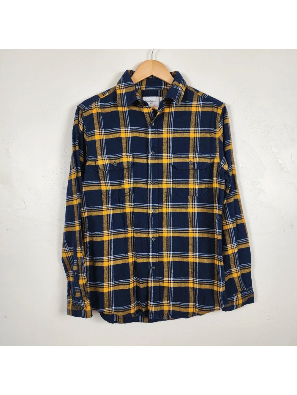 Goodfellow & Co Men's Medium Navy and Yellow Plaid Flannel Shirt